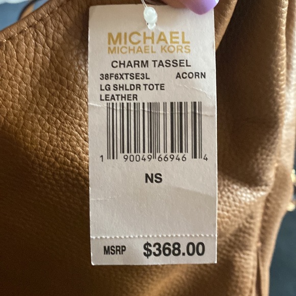 NWT Michael Kors Leather Purse. Gorgeous!!! - Picture 12 of 15